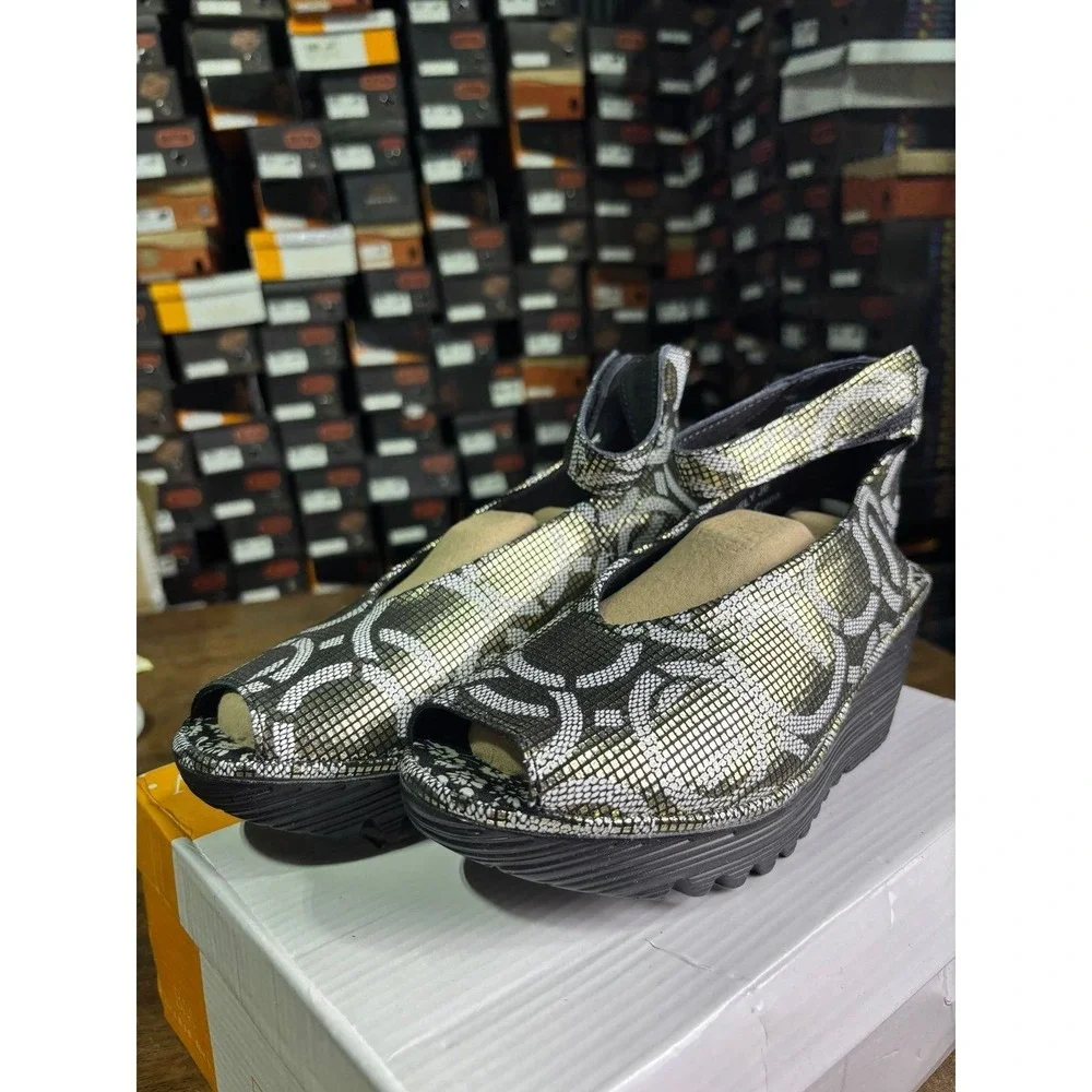 Bernie Mev Mely Hideaway Metallic Wedge Sandals Silver Gold Size 36 US 5.5-6